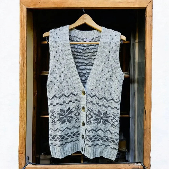 J. Jill Fair Isle Sweater Vest Gray Long Line Snowflakes XSmall Academia Preppy - Picture 1 of 6
